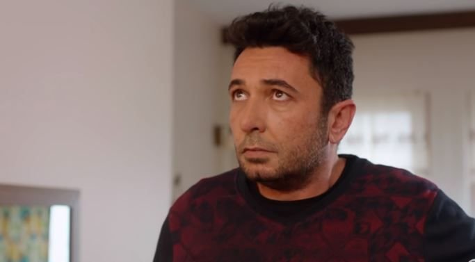 Toygan Avanoğlu Kimdir? Nereli – Boyu – Yaşı – Dizileri – Ailesi 2